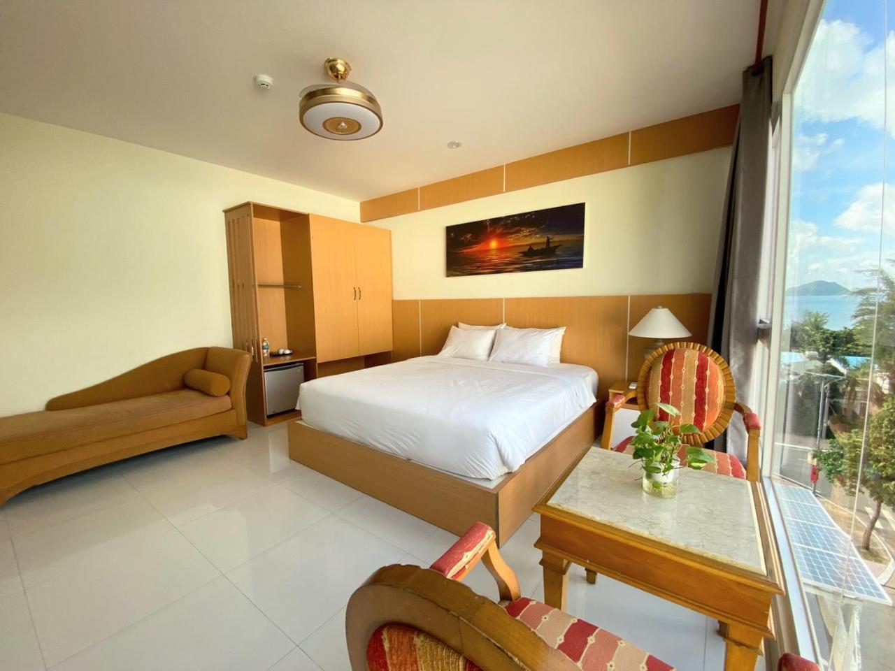 Conson Hotel Chi Khu Co Ong المظهر الخارجي الصورة