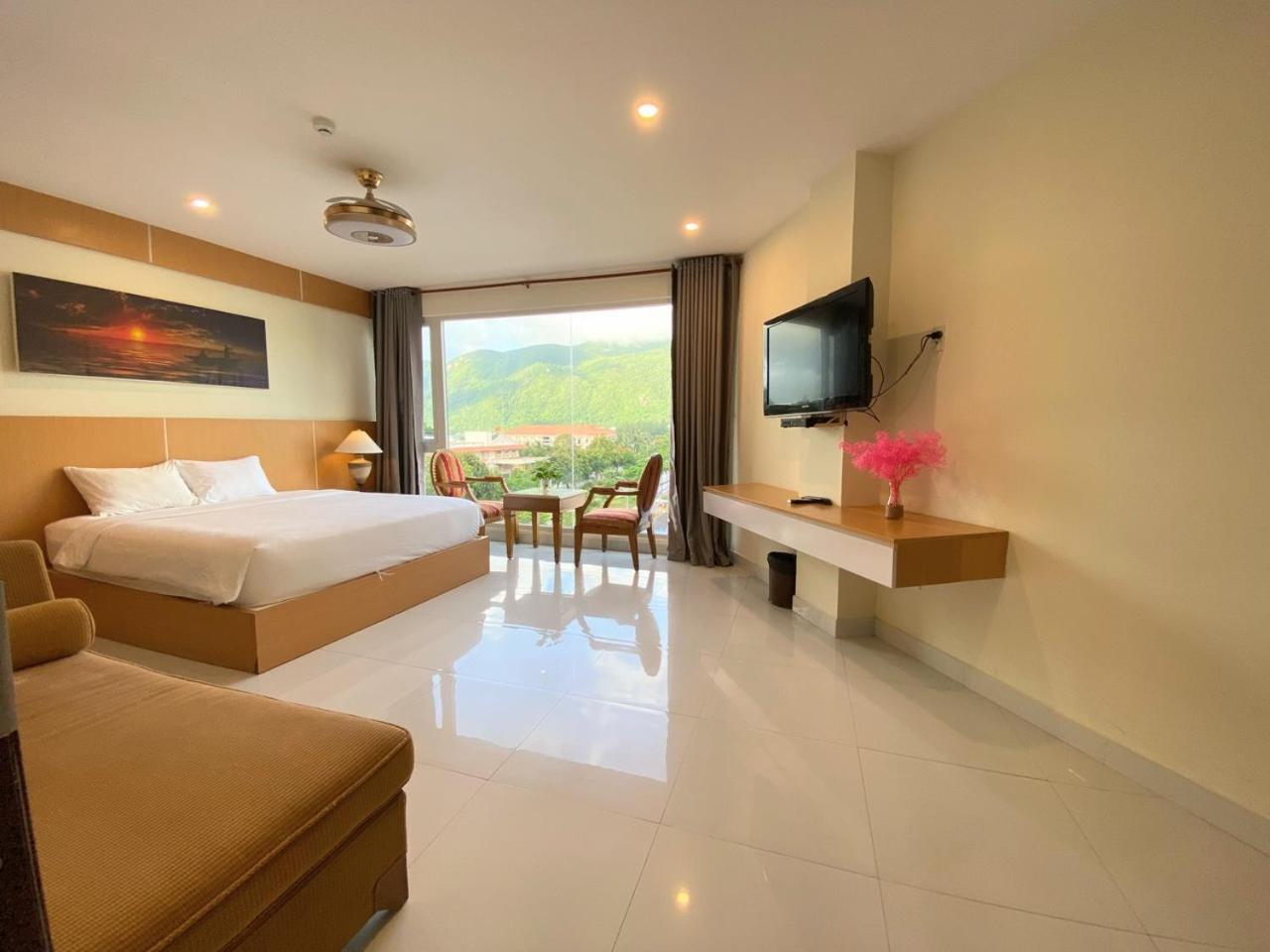 Conson Hotel Chi Khu Co Ong المظهر الخارجي الصورة