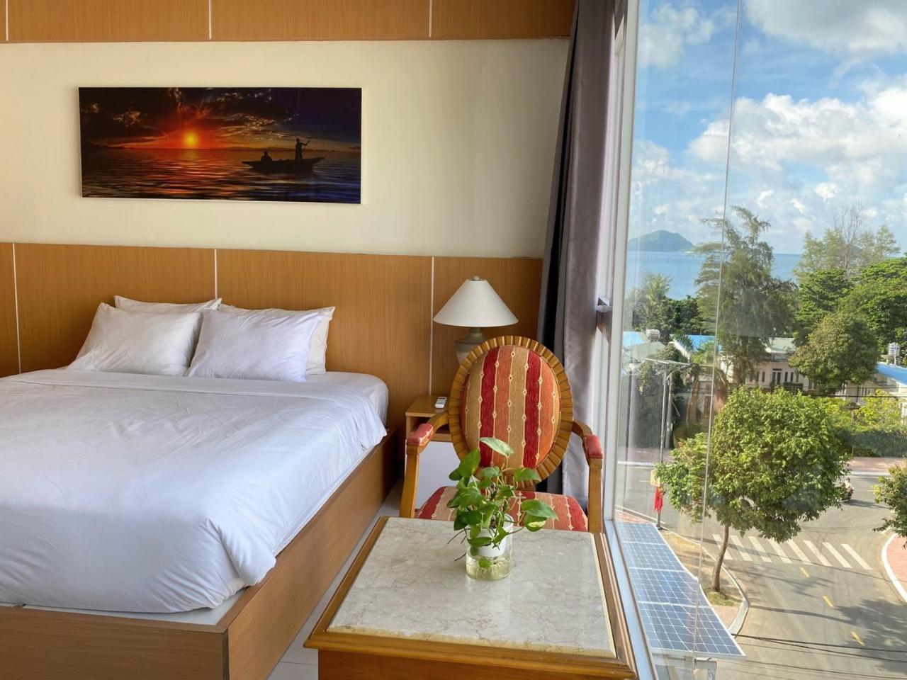 Conson Hotel Chi Khu Co Ong المظهر الخارجي الصورة